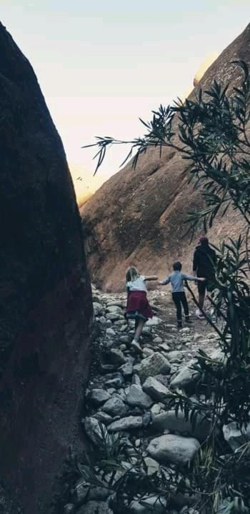 Kasbah Ait Arbi Hotell Ait Ougliff Exteriör bild