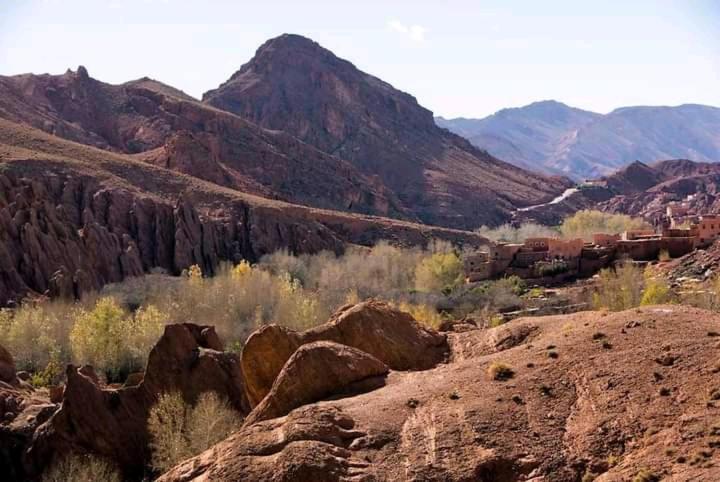 Kasbah Ait Arbi Hotell Ait Ougliff Exteriör bild