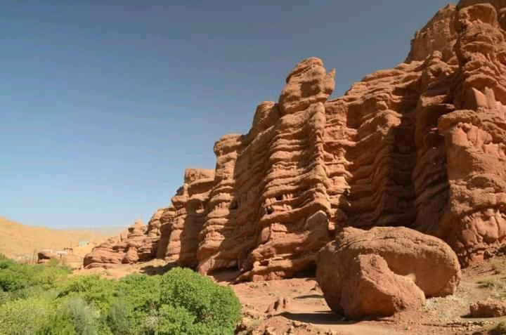Kasbah Ait Arbi Hotell Ait Ougliff Exteriör bild