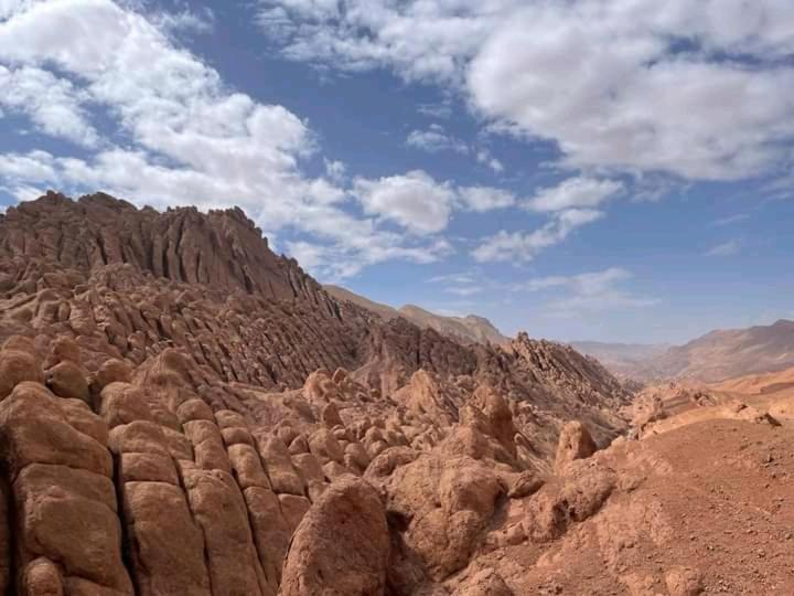 Kasbah Ait Arbi Hotell Ait Ougliff Exteriör bild