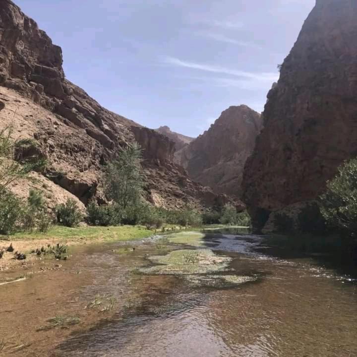 Kasbah Ait Arbi Hotell Ait Ougliff Exteriör bild