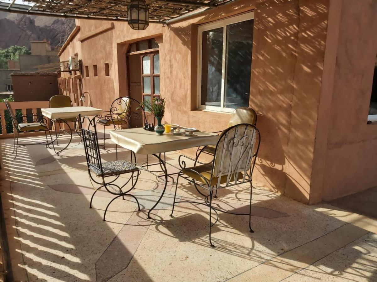 Kasbah Ait Arbi Hotell Ait Ougliff Exteriör bild