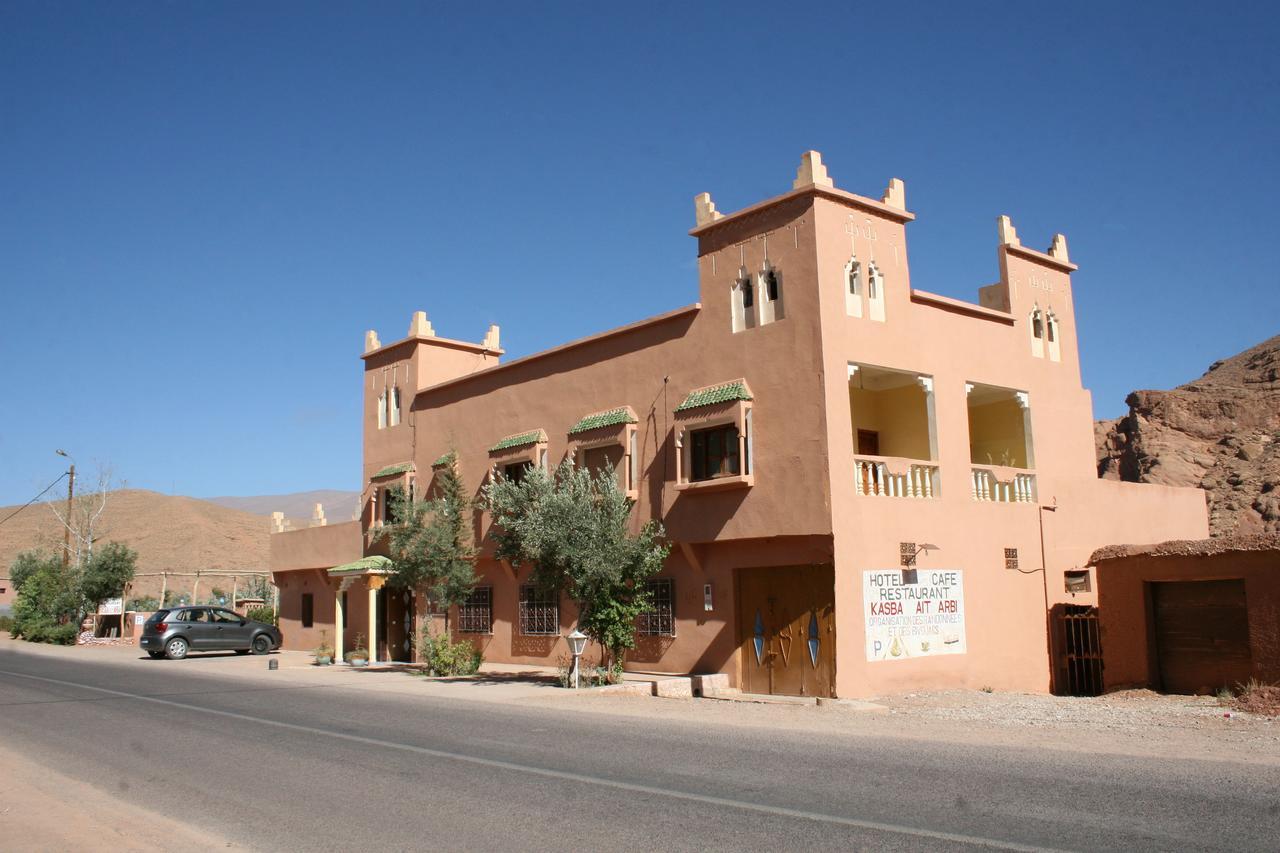 Kasbah Ait Arbi Hotell Ait Ougliff Exteriör bild