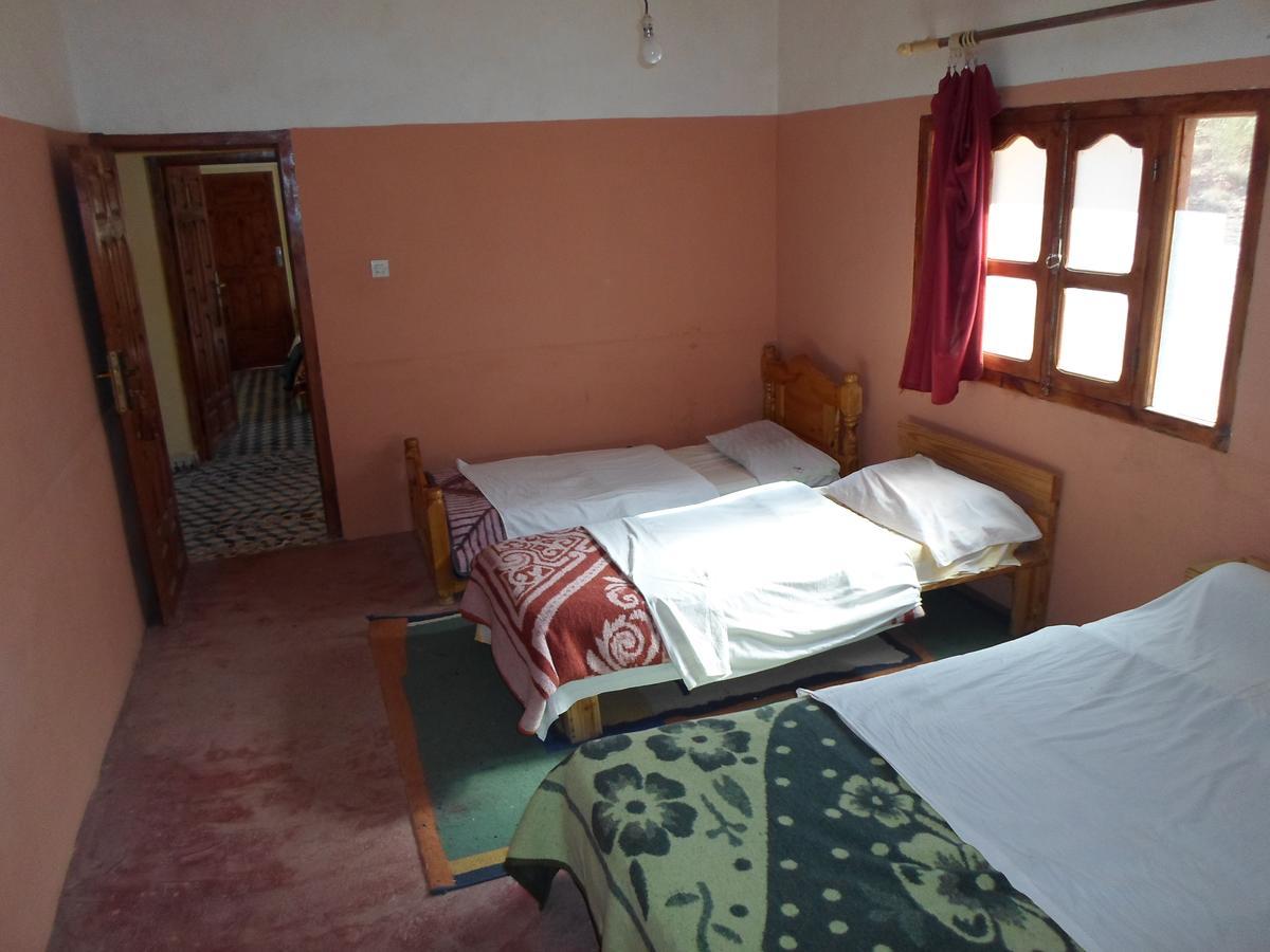 Kasbah Ait Arbi Hotell Ait Ougliff Exteriör bild