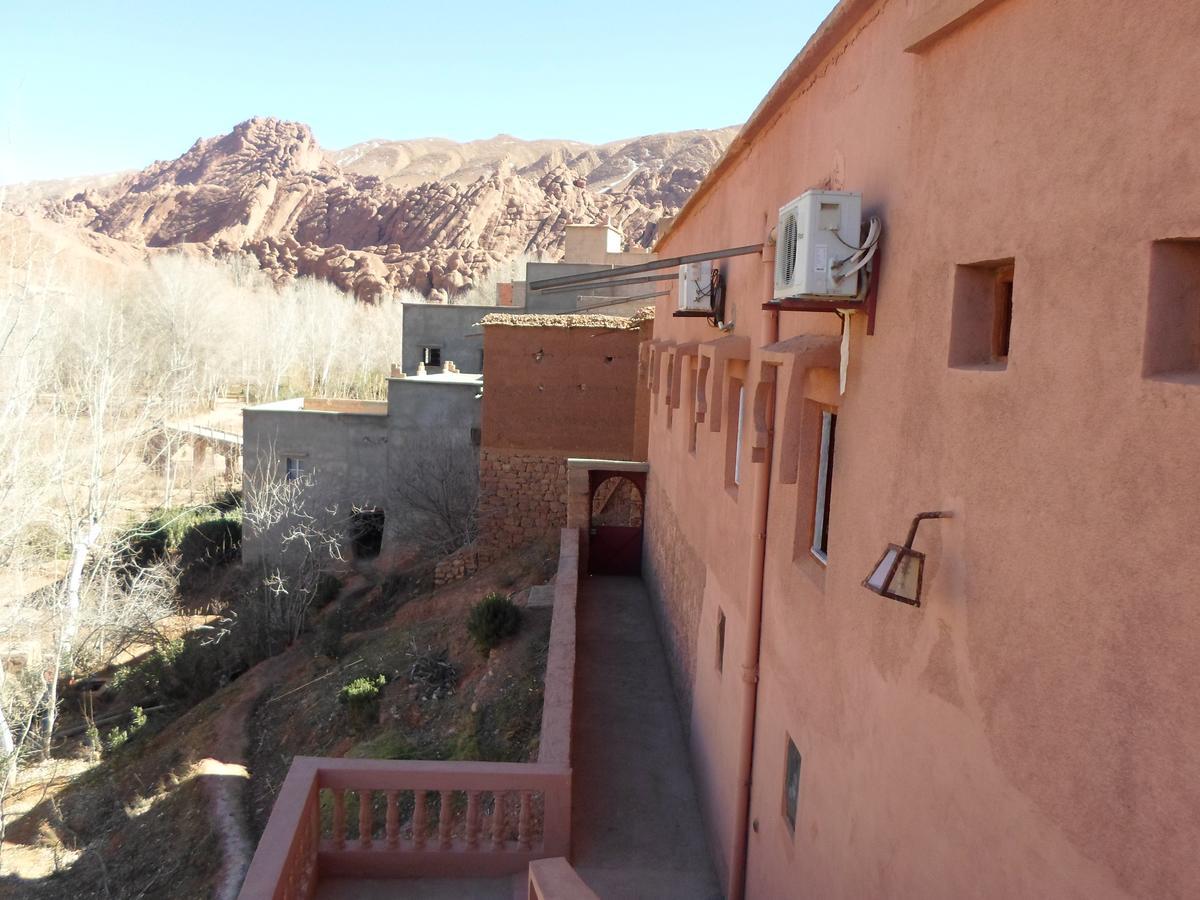 Kasbah Ait Arbi Hotell Ait Ougliff Exteriör bild
