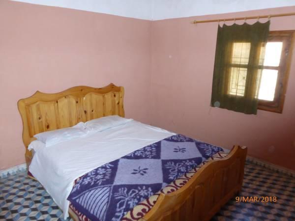 Kasbah Ait Arbi Hotell Ait Ougliff Exteriör bild