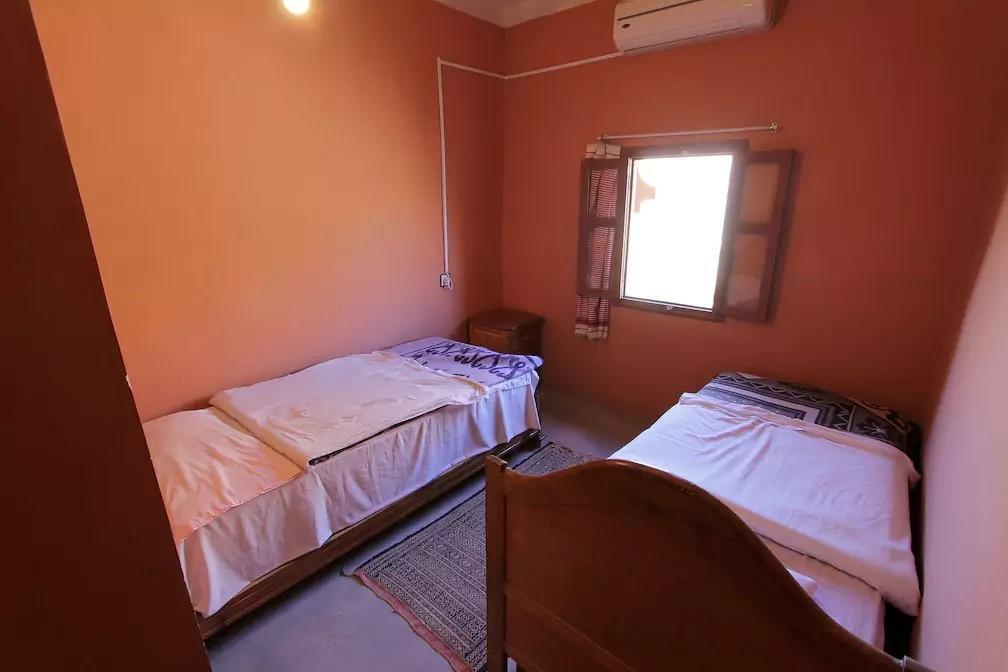 Kasbah Ait Arbi Hotell Ait Ougliff Exteriör bild